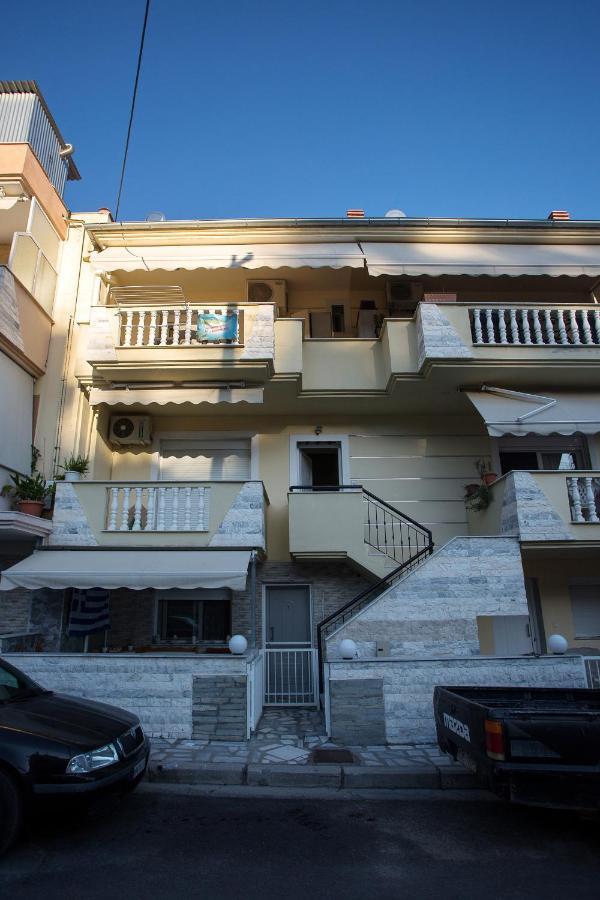 Néa Péramos Holiday House Ioanna 2 - Loft מראה חיצוני תמונה