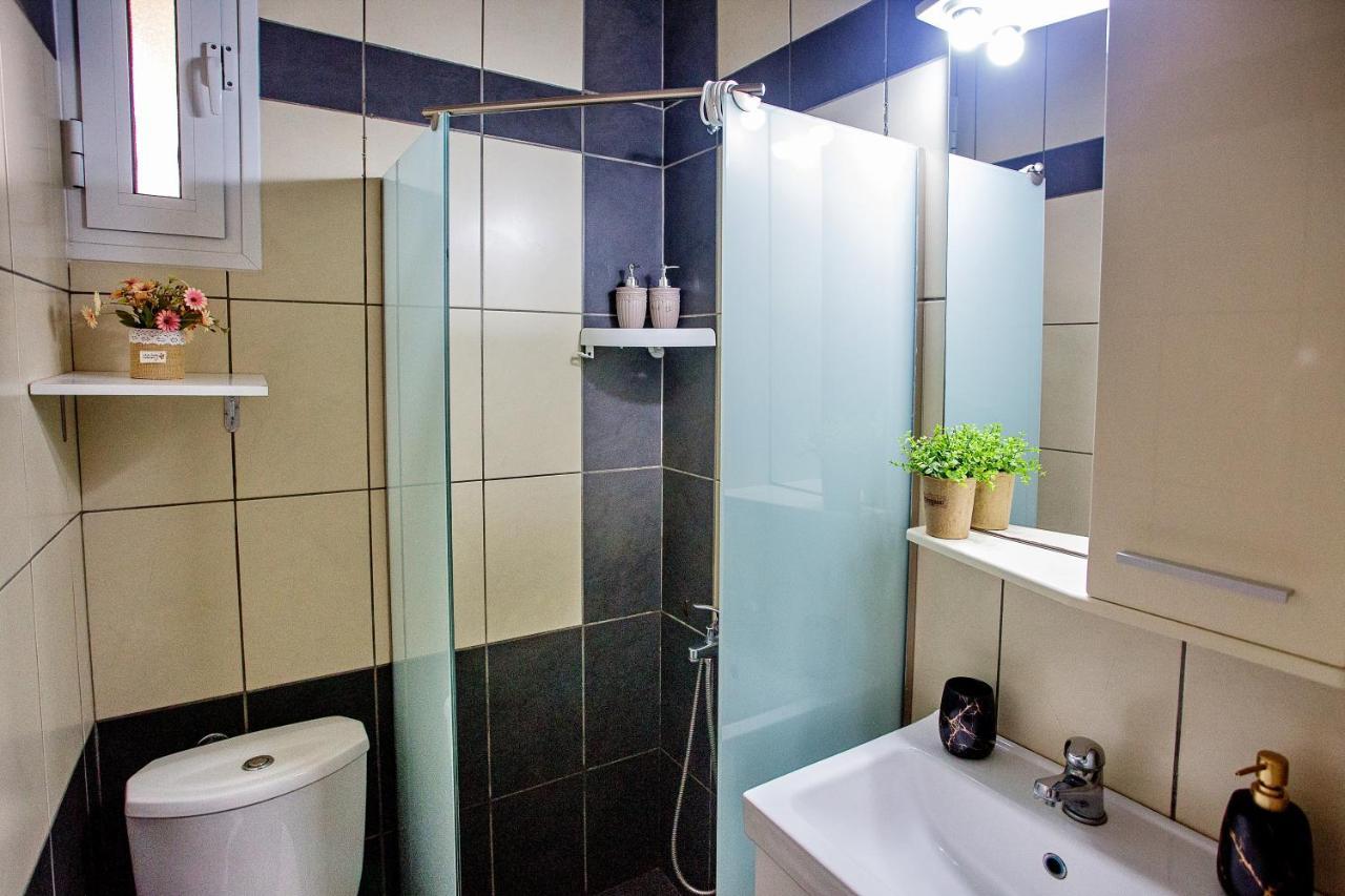 Néa Péramos Holiday House Ioanna 2 - Loft מראה חיצוני תמונה