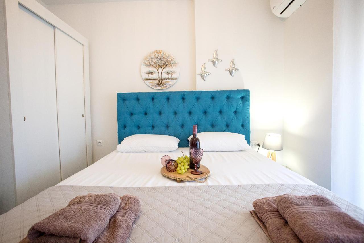Néa Péramos Holiday House Ioanna 2 - Loft מראה חיצוני תמונה