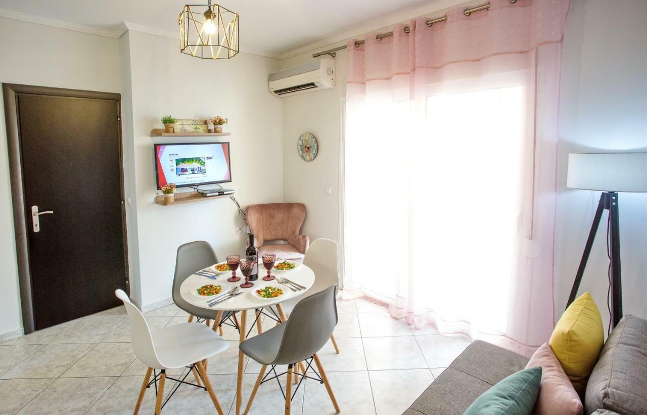Néa Péramos Holiday House Ioanna 2 - Loft מראה חיצוני תמונה