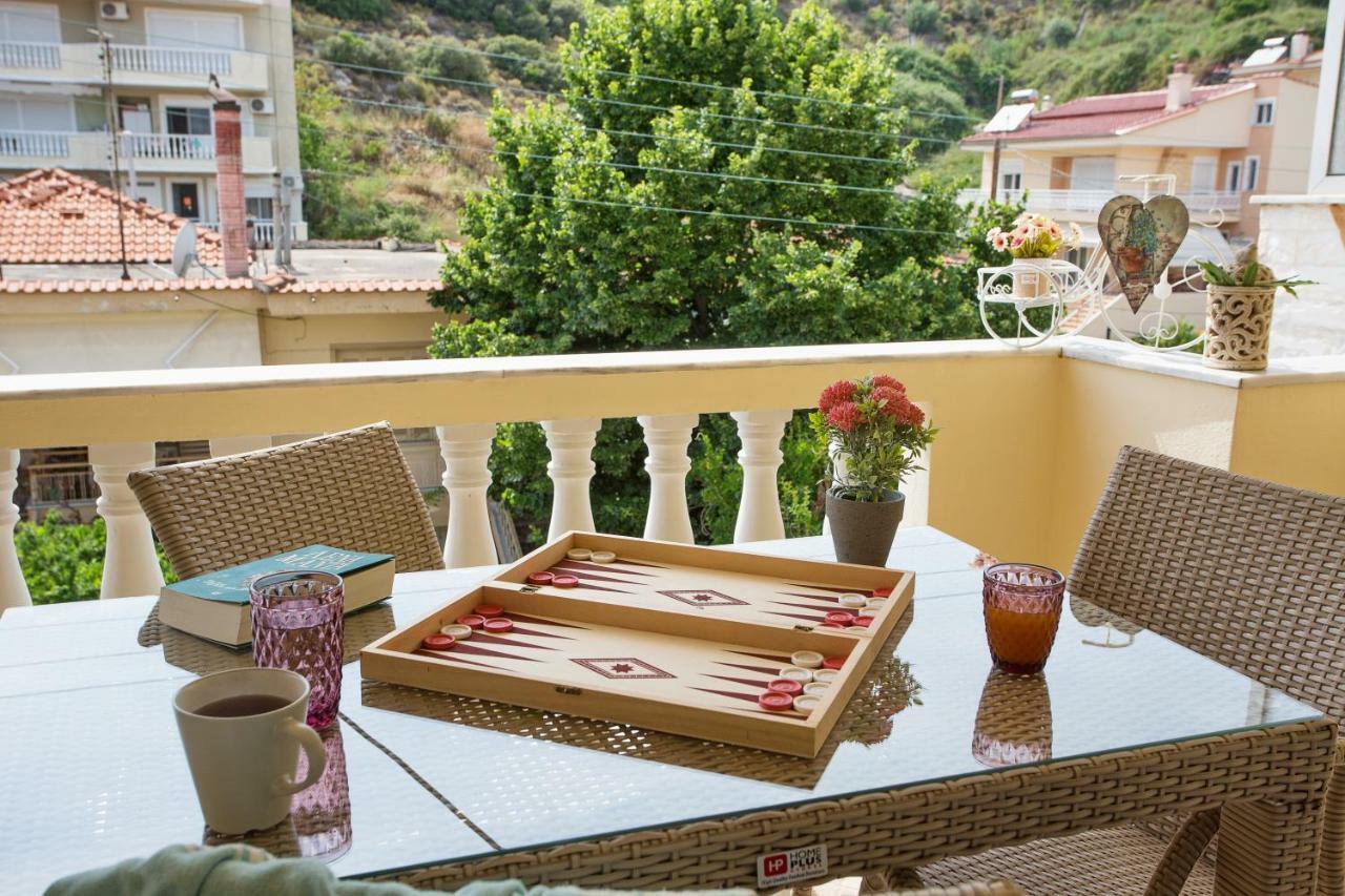 Néa Péramos Holiday House Ioanna 2 - Loft מראה חיצוני תמונה