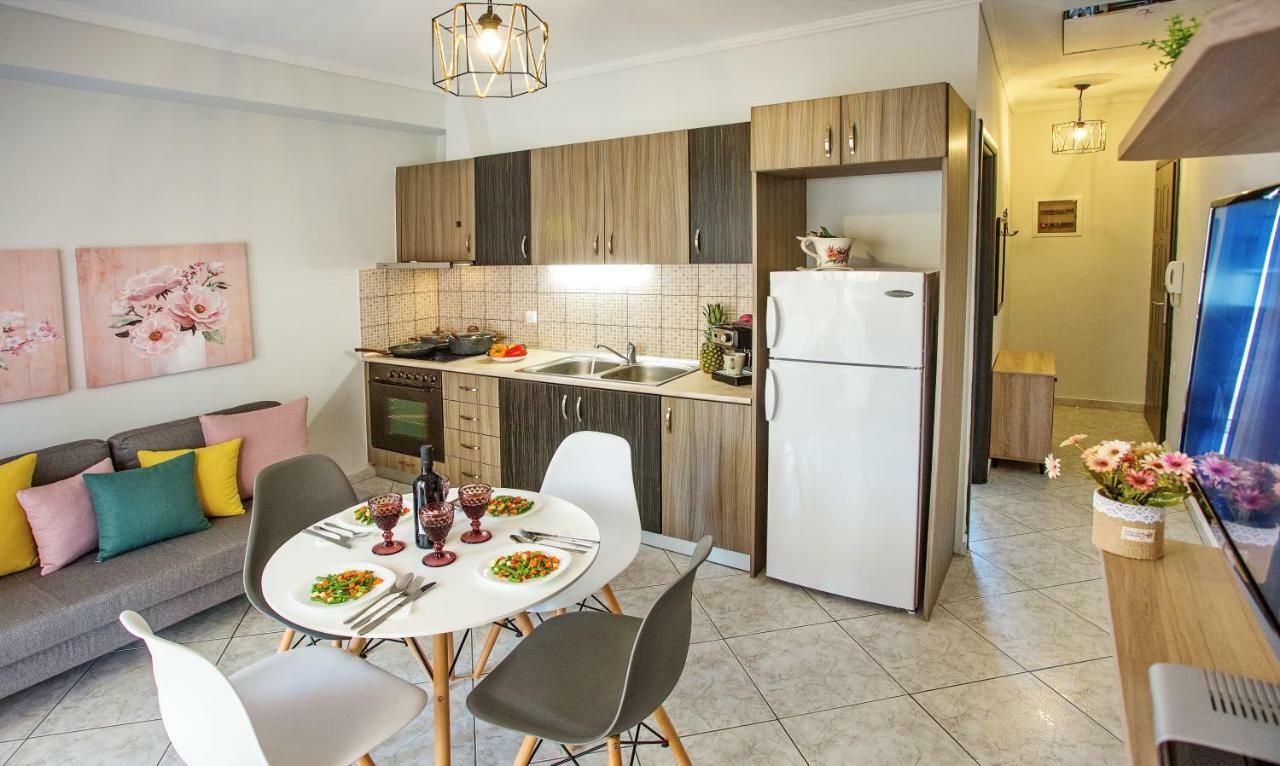 Néa Péramos Holiday House Ioanna 2 - Loft מראה חיצוני תמונה