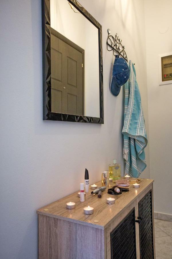 Néa Péramos Holiday House Ioanna 2 - Loft מראה חיצוני תמונה
